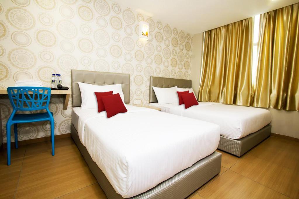 Star Romantic Batu Pahat Exterior photo
